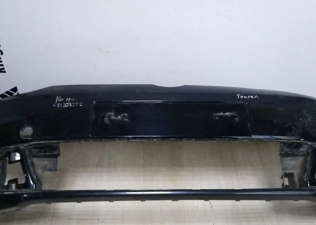 Бампер для Volkswagen Touran 1T 2003-2015 на фотографиях