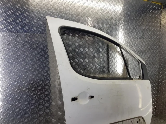 Двери для Citroen Berlingo 2 B9 фургон 2008-2016 на фотографиях