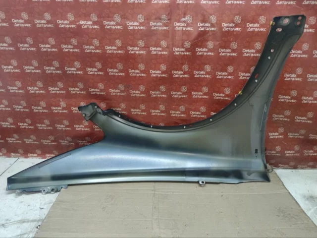 Крыло левое для Volvo C30 MK 2006-2013 на фотографиях