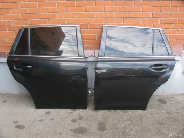 Дверь задняя левая для Subaru Legacy Универсал BR/B14 2009-2015 на фотографиях