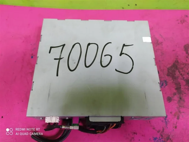 Блок управления зеркалами для Audi Q7 4L 2005-2015 на фотографиях