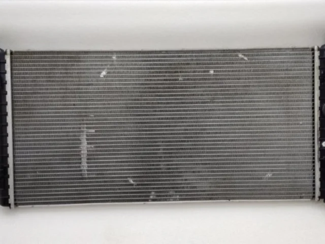 Радиатор охлаждения ДВС для Skoda Rapid II 2020+ на фотографиях