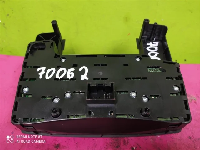 Блок управления зеркалами для Audi Q7 4L 2005-2015 на фотографиях