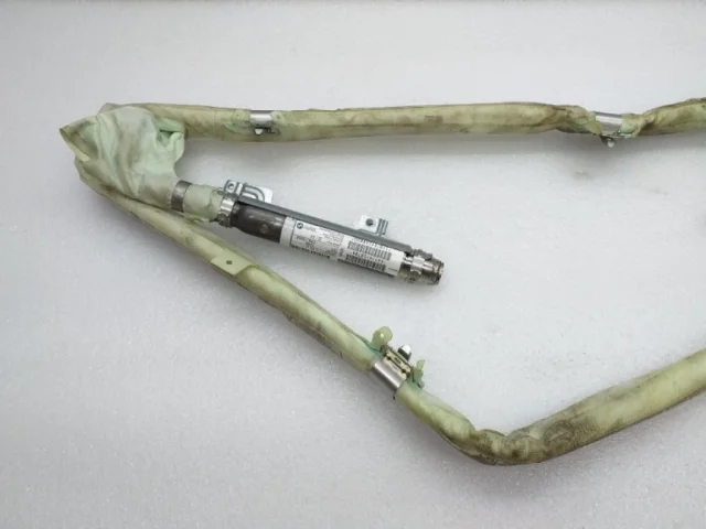 Шторка безопасности левая для BMW X5 Е70 2006-2013 на фотографиях