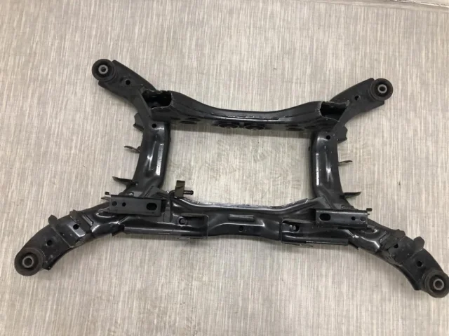 Задняя балка для Subaru Impreza GK JDM 2016+ на фотографиях