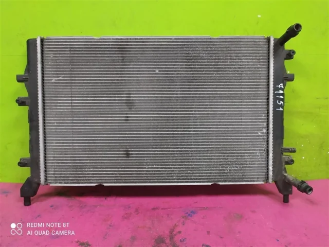 Радиатор охлаждения ДВС для Volkswagen Golf VI (5K) (3dr) 2008-2012 на фотографиях