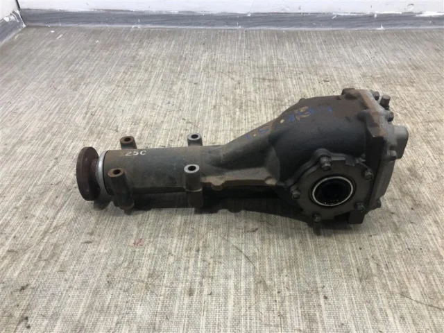 Редуктор заднего моста для Subaru Legacy Универсал BH/B12 1998-2003 на фотографиях