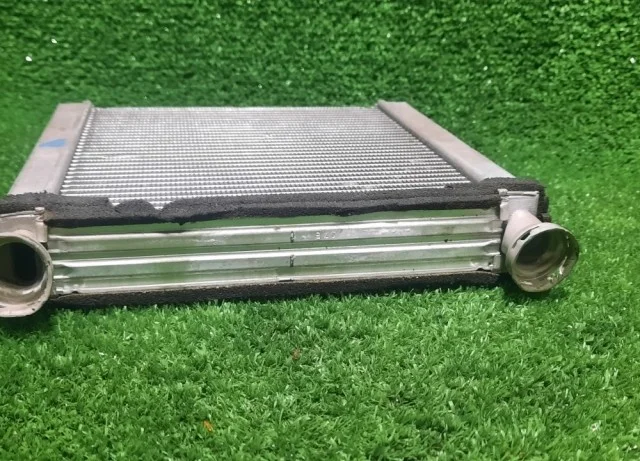 Радиатор печки для Subaru Legacy Универсал BH/B12 1998-2003 на фотографиях