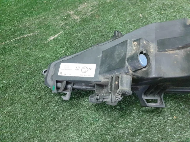 Противотуманка (ПТФ) передняя правая для Skoda Rapid II 2020+ на фотографиях