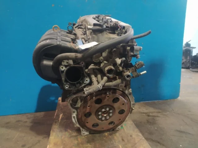 Топливный насос для Toyota Corolla E120/E130 Хэтчбек 2001-2007 на фотографиях