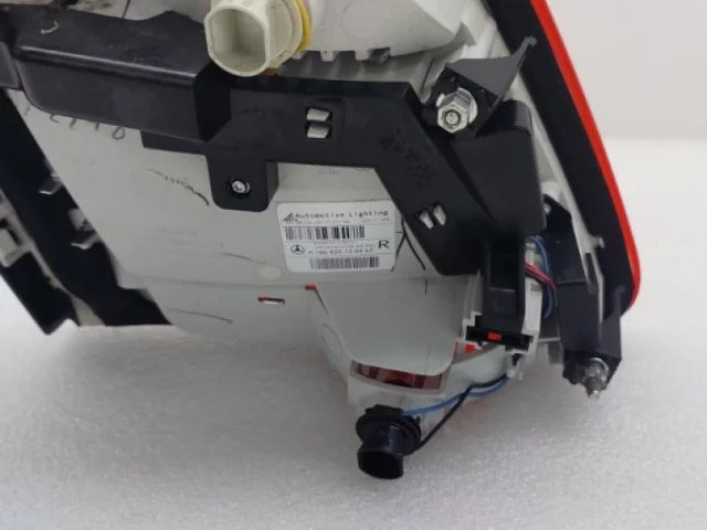 Фонарь правый для Mercedes-Benz GL class X166 2012-2016 на фотографиях