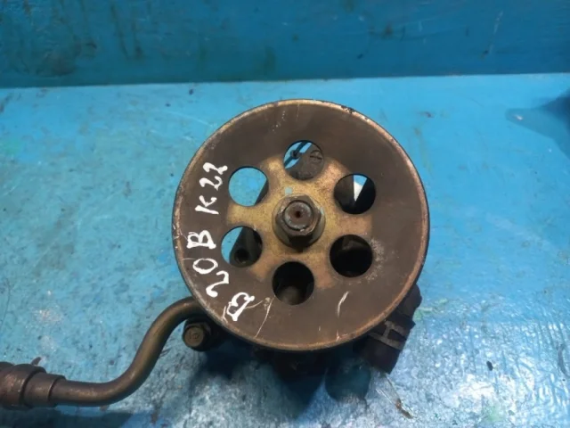 Насос ГУР для Honda CR-V RD 1995-2001 на фотографиях