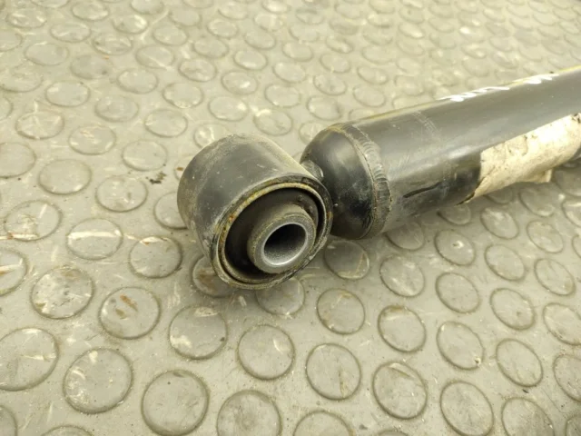 Пружина амортизатора задняя для BMW 5er Ф10 2010-2013 на фотографиях