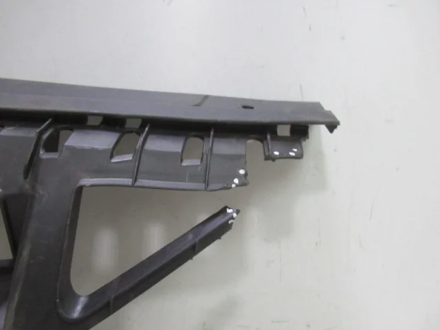 Кожух замка капота для Hyundai Solaris 1 рестайлинг 2014-2017 Хэтчбек на фотографиях