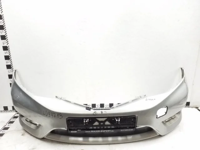 Бампер для Nissan Tiida C13 Хэтчбек 2015-2016 на фотографиях