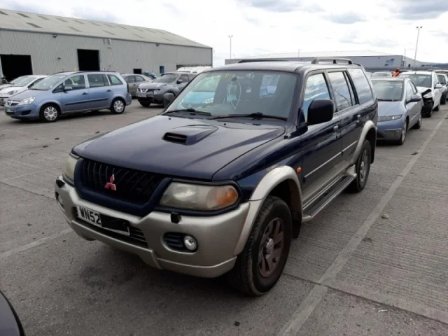 Генератор для Mitsubishi Pajero Sport K90 1997-2009 на фотографиях