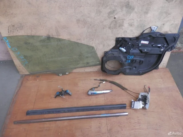 Стеклоподъемник передний правый для Mazda CX 7 ER 2006-2010 на фотографиях