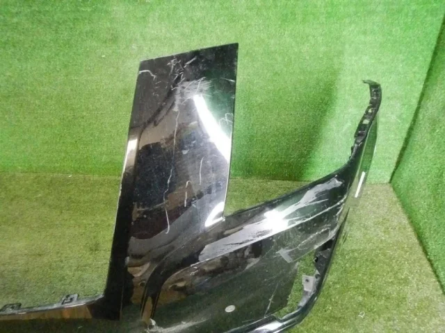 Бампер передний для Cadillac Escalade 4 2013-2020 на фотографиях