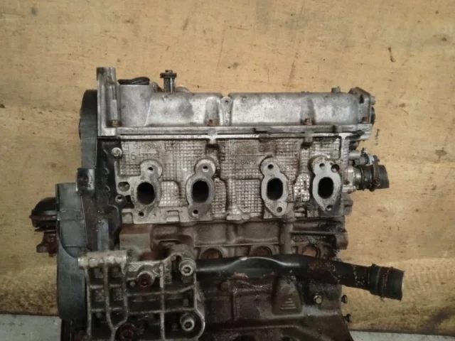 Двигатель без навесного для Fiat Doblo 223 2001-2016 на фотографиях