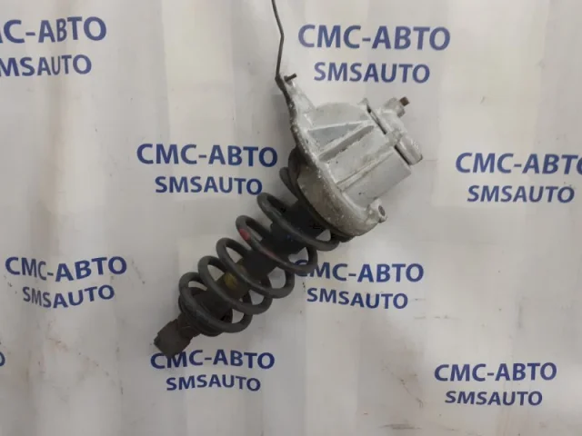 Амортизатор задний правый для Volvo XC70 SZ 2000-2007 на фотографиях