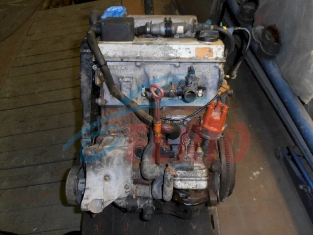 Двигатель без навесного для Volkswagen Passat Variant (B3, Typ 35i) 1988-1993 на фотографиях