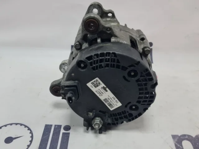 Генератор для Audi A8 D5 2017+ на фотографиях