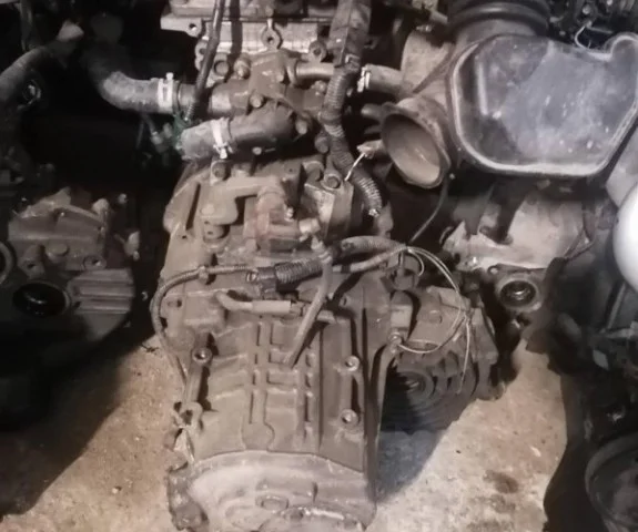 Двигатель для Nissan Primera P12 Универсал 2002-2008 на фотографиях