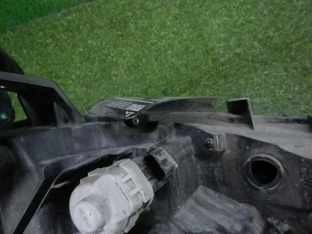 Фара ксенон левая для Mazda CX 5 KF 2017 на фотографиях