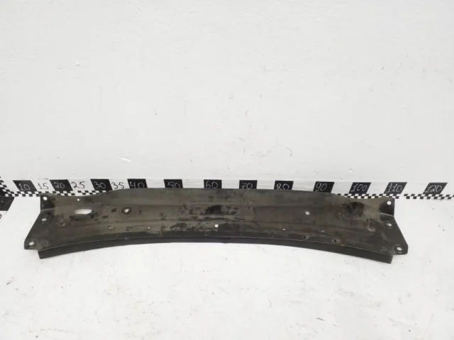 Панель радиатора (телевизор) для Mercedes-Benz GL class X164 2006-2012 на фотографиях