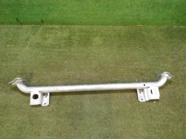 Усилитель бампера передний нижний для Mercedes-Benz GLE class W166 2015-2018 на фотографиях