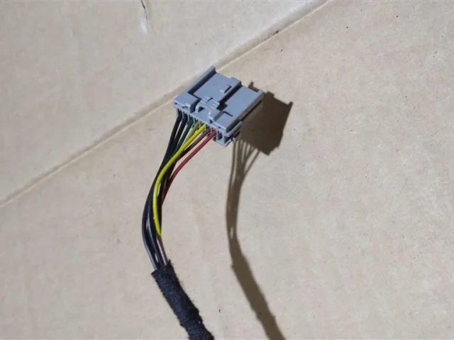 Корпус зеркала правый для Nissan Qashqai J10 2006-2013 на фотографиях