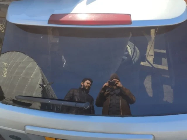 Стекла и зеркала для Land Rover Range Rover L322 2002-2012 на фотографиях