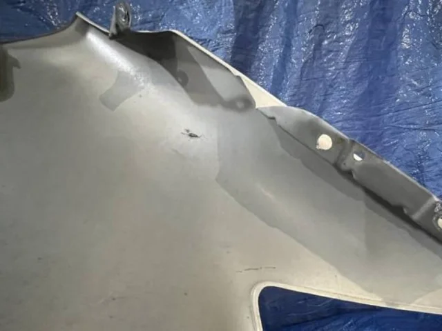 Крылья для Toyota Alphard H10 2002-2008 на фотографиях