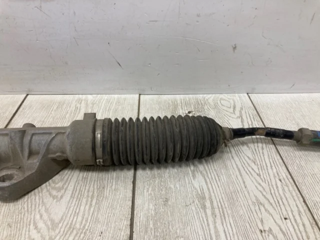 Рулевая рейка для Skoda Rapid I NH3 2012-2017 на фотографиях