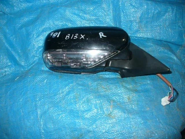 Зеркала для Subaru Legacy Универсал BP/B13 2003-2009 на фотографиях