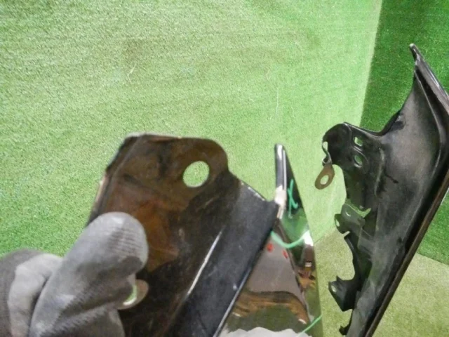 Крылья для Toyota Alphard H30 2015+ на фотографиях