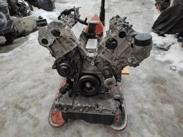 Двигатель для Mercedes-Benz GL class X164 2006-2012 на фотографиях