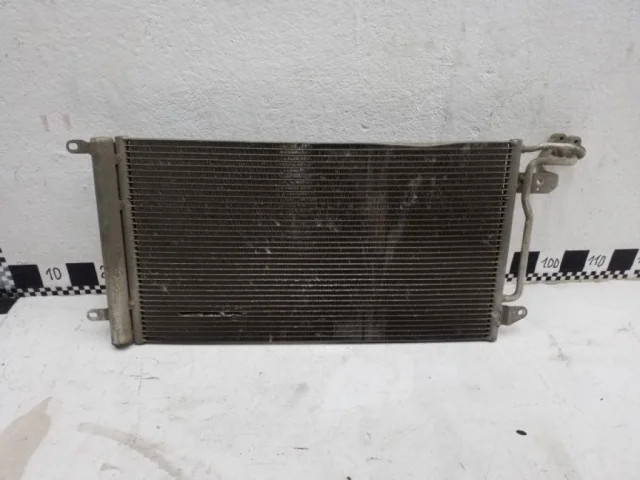 Радиатор кондиционера для Skoda Rapid II 2020+ на фотографиях