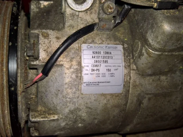 Компрессор кондиционера для Nissan Qashqai+2 J10 2008-2010 на фотографиях