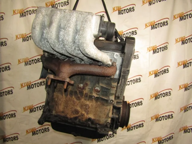 Двигатель для Volkswagen Passat Variant (B3, Typ 35i) 1988-1993 на фотографиях