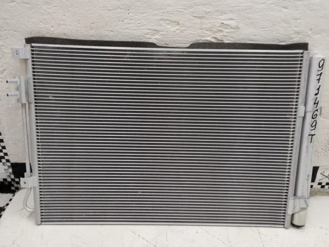 Радиатор кондиционера для Hyundai Solaris 1 RB (2011-2013) Хэтчбек на фотографиях