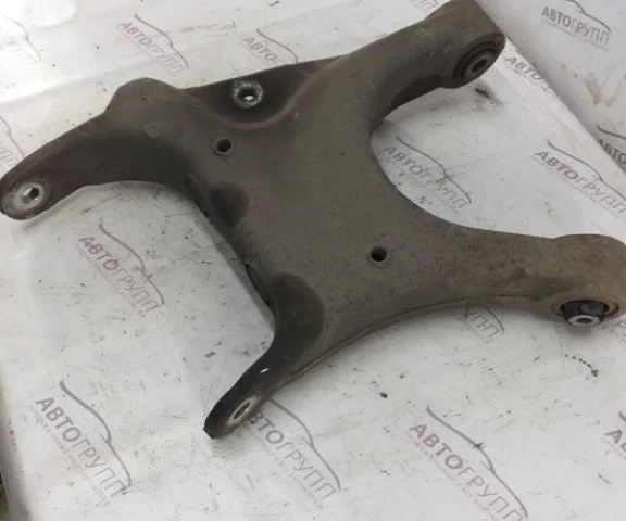 Рычаг задний левый нижний для BMW X6 Е71 2007-2012 на фотографиях