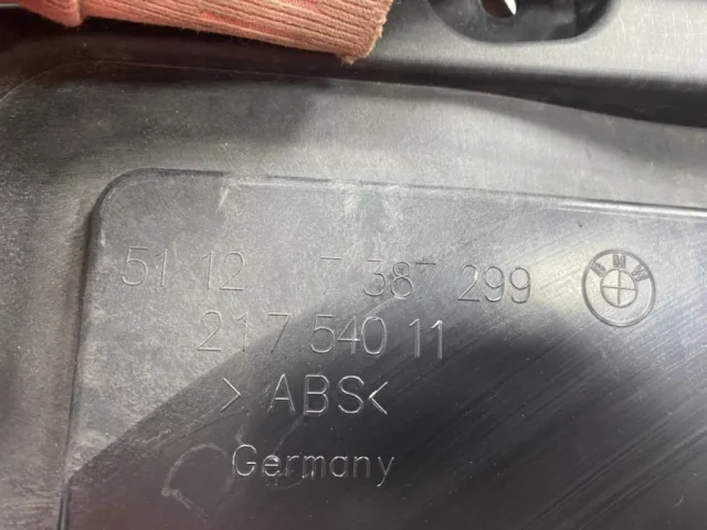 Кронштейн заднего бампера левый для BMW 5er G30 2016-2023 на фотографиях