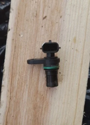 Датчик положения распредвала для Nissan X-Trail T31 RU 2007-2014 на фотографиях