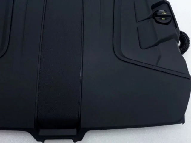 Корпус воздушного фильтра для Audi Q7 4M 2015+ на фотографиях