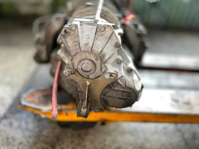 АКПП для Audi A6 C5 1997-2005 на фотографиях