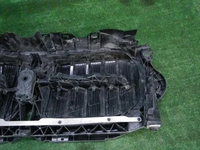 Воздухозаборник для BMW X6 G06 2019+ на фотографиях