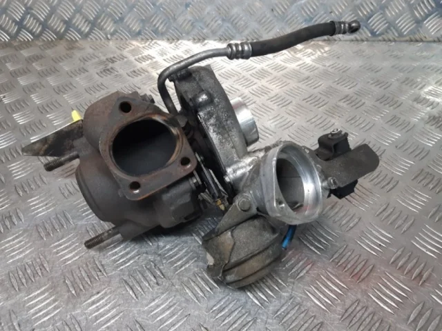 Турбина для BMW X5 Е53 1999-2006 на фотографиях