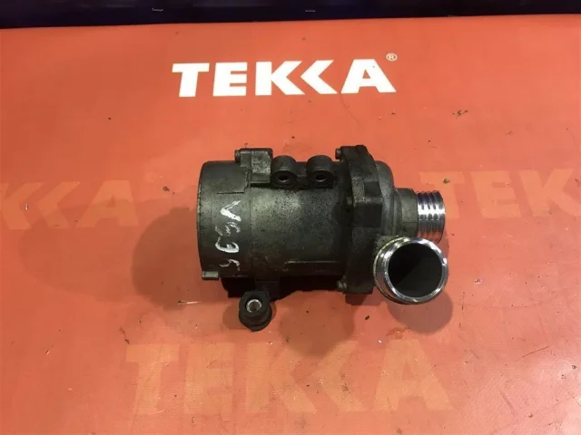 Насос охлаждающей жидкости ДВС(Помпа) для BMW X3 Е83 2003-2010 на фотографиях