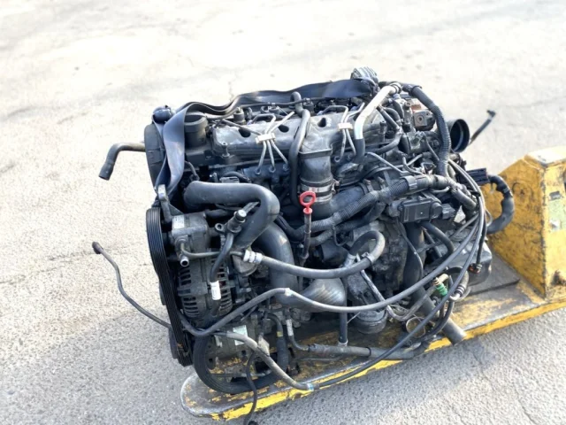 Продажа двигателя D5244T4